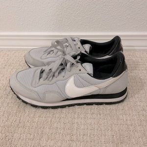 Nike Air Sneakers